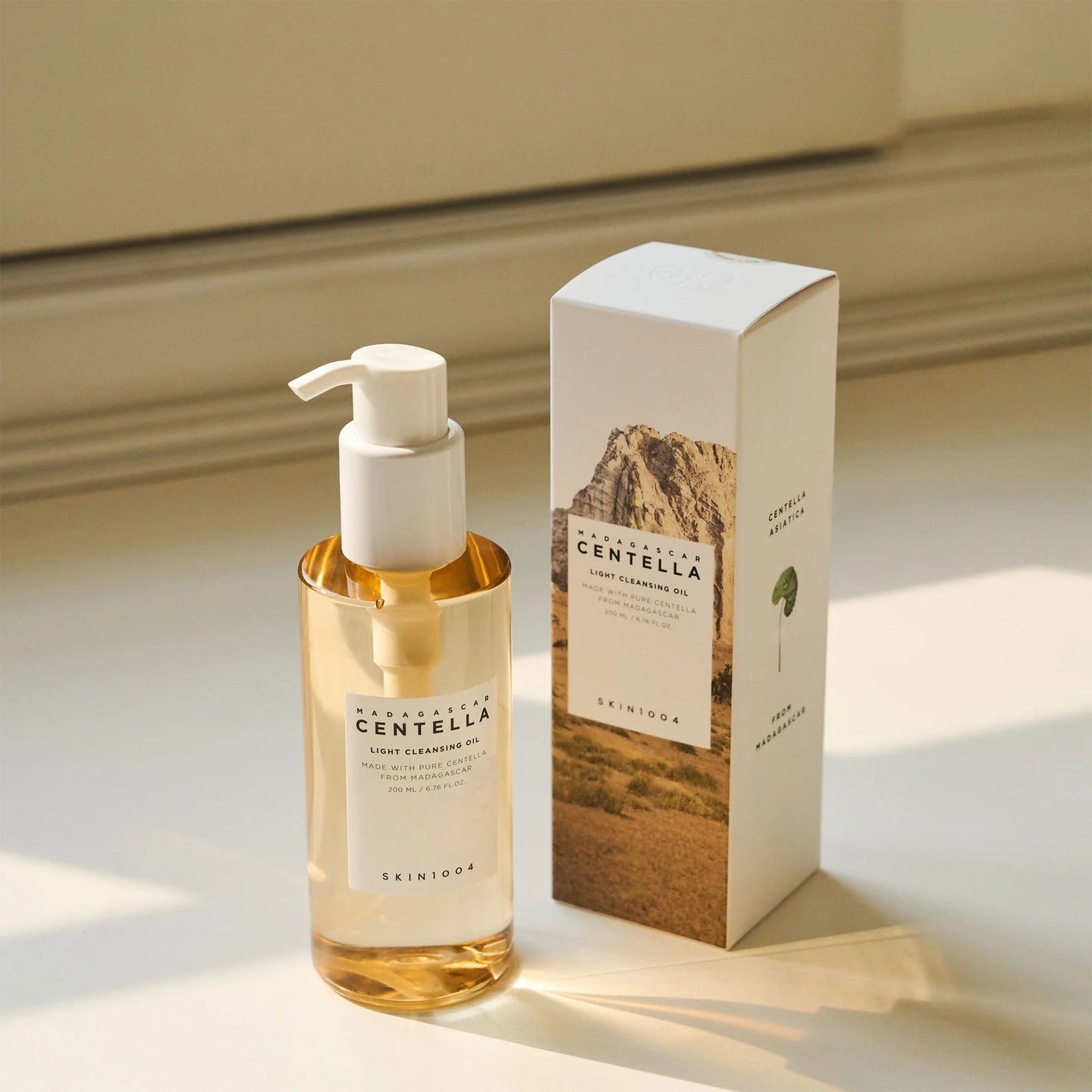 SKIN1004 Centella Light Cleansing Oil 30ml.  || Light & Gentle Cleansing Oil